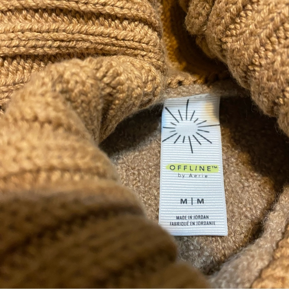 {Offline By Aerie} Turtle Neck Knit Pullover Sweater | Brown ~ Size Medium - Picture 6 of 16